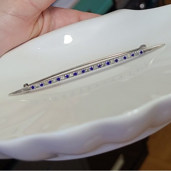Vintage Slim Sterling Silver Pointer Blue White Crystal Bar Brooch - Picture 3 of 9